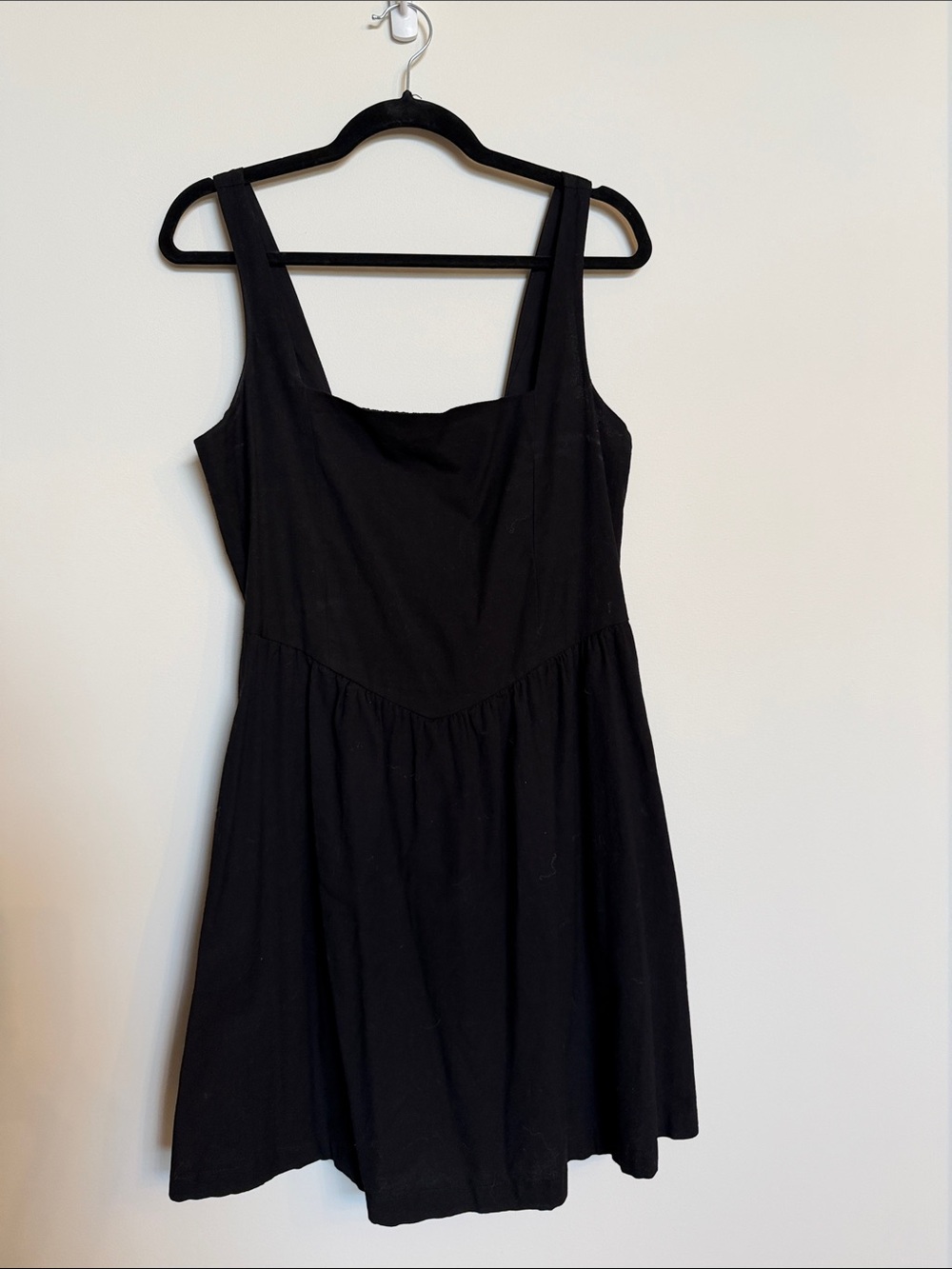 Black Square-Neck, V Waist Dress